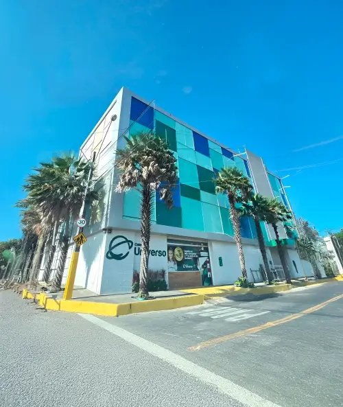 Fachada do Colégio Universo — Presidente Kennedy